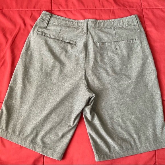 Hang Ten Shorts - Picture 3 of 5